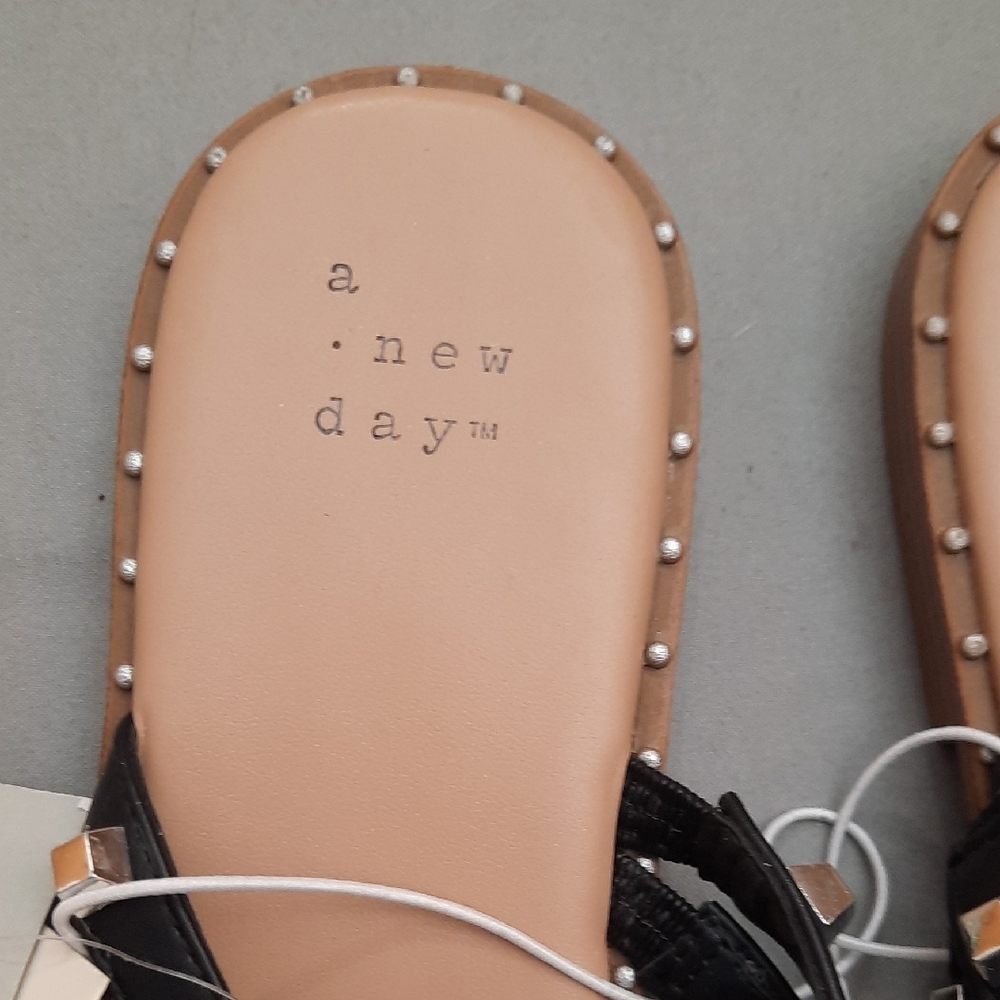 A New Day Black and Silver Studded Sandals - New With Tags - Size 9 - Picture 5 of 11